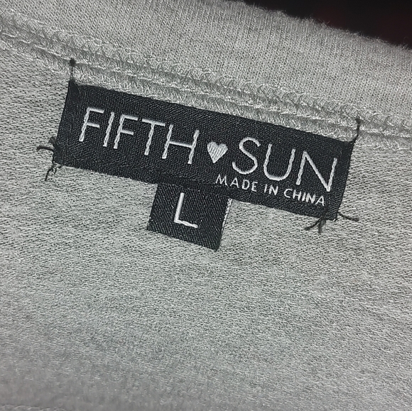 6 items - Picture 2 of 10